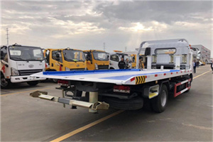 丰满区汽车救援补胎